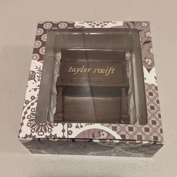 Taylor Swift Ornament Willow Piano Evermore Album Christmas Tree Holiday Present - Picture 8 of 12